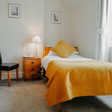 كيسويك Eden Green Guest House المظهر الخارجي الصورة